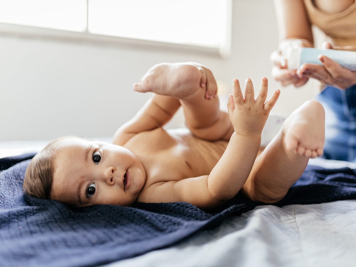 Bienfaits du liniment oléo calcaire pour bébé